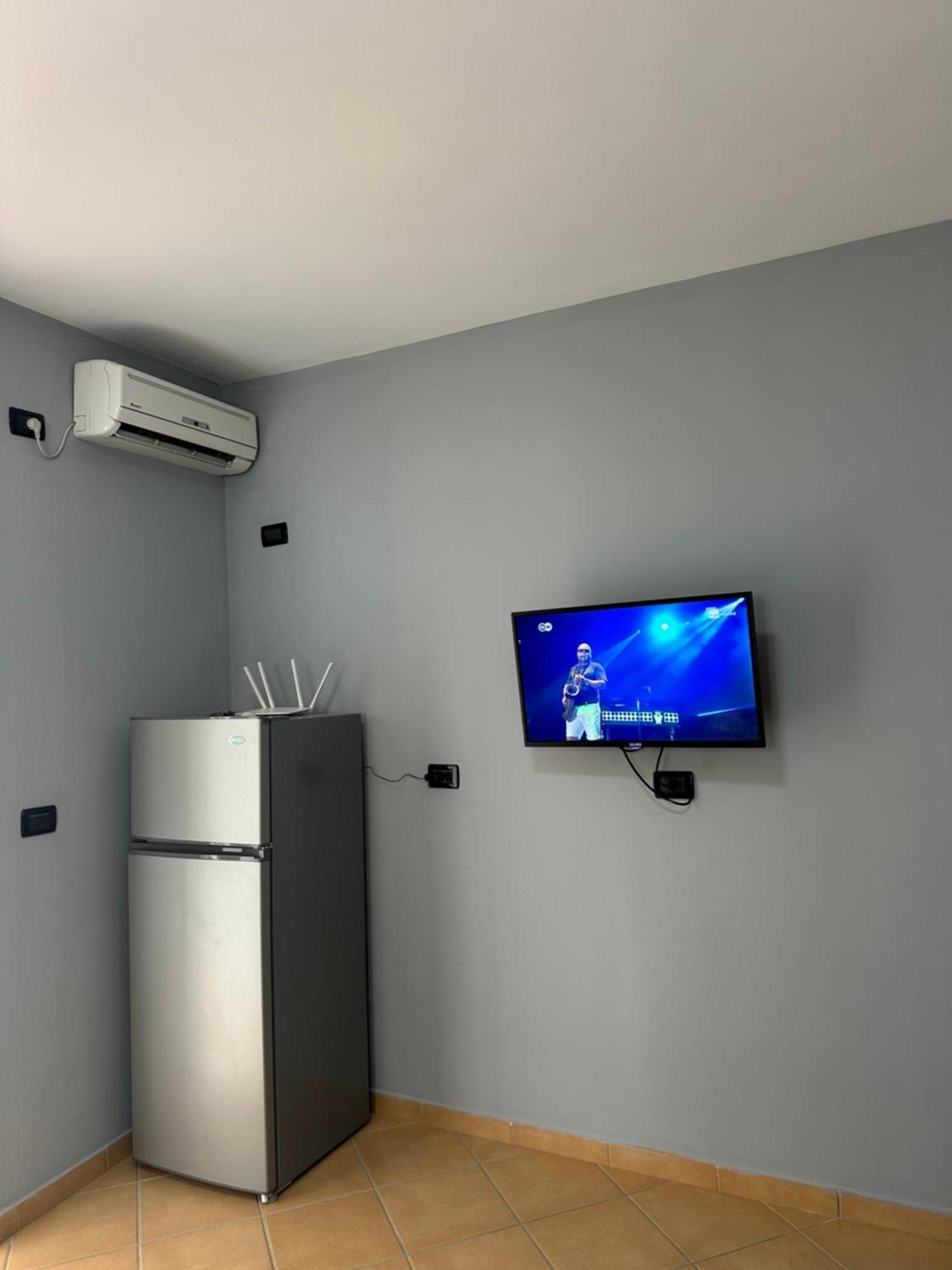 Olivias Apartments City Center ساراندا المظهر الخارجي الصورة