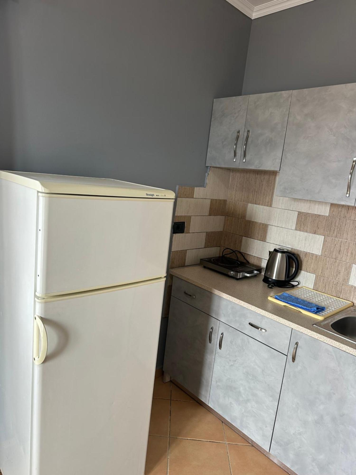 Olivias Apartments City Center ساراندا المظهر الخارجي الصورة