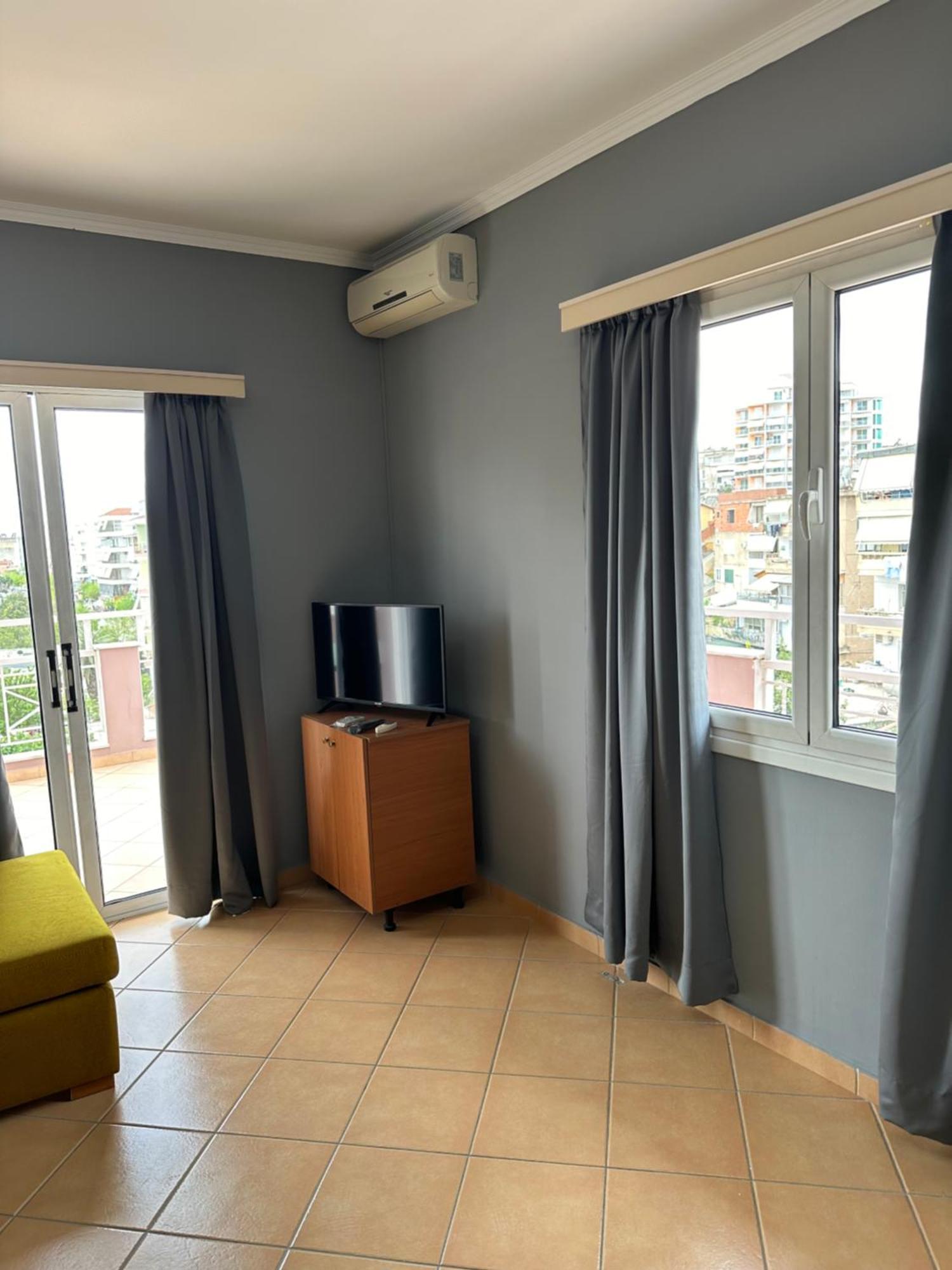 Olivias Apartments City Center ساراندا المظهر الخارجي الصورة