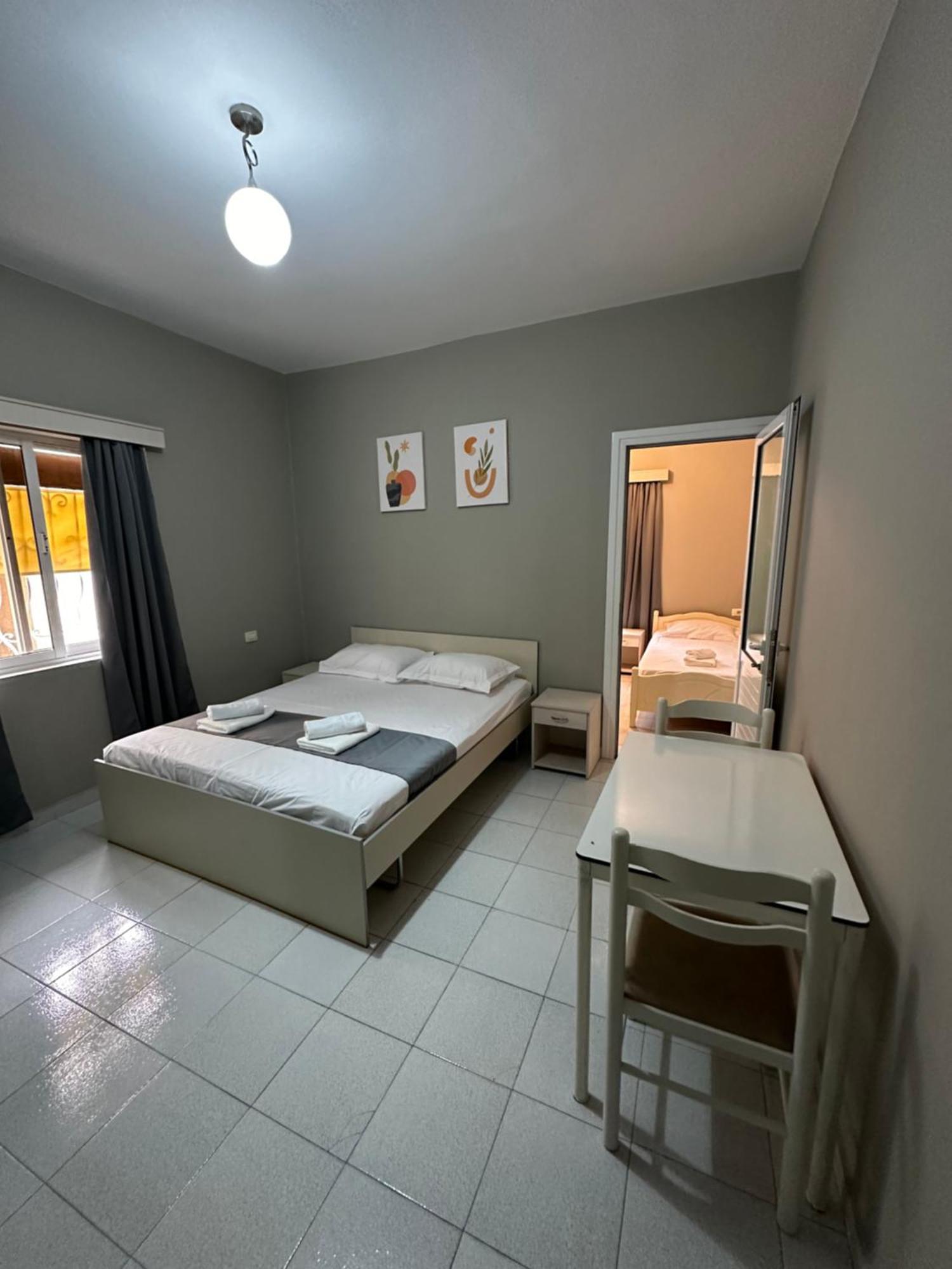 Olivias Apartments City Center ساراندا المظهر الخارجي الصورة